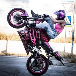 Stunt-Girl