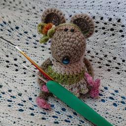 Knitting with Wanda: Treasure Chest