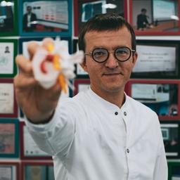 Alexandre Tkachev. Neurologista de Volgogrado.