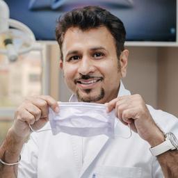 Dentiste Dr. Kapil Khurana