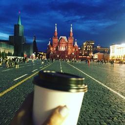 Kaffee und Tickets (in Moskau)