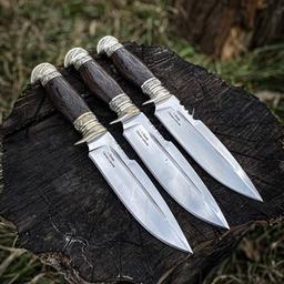 World of Knives